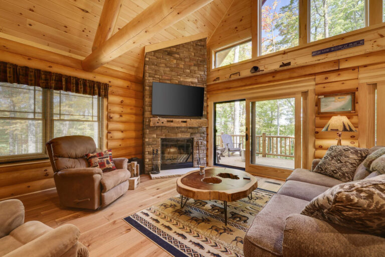 Log Siding vs. Full Logs: Which Is Right for Your Project?